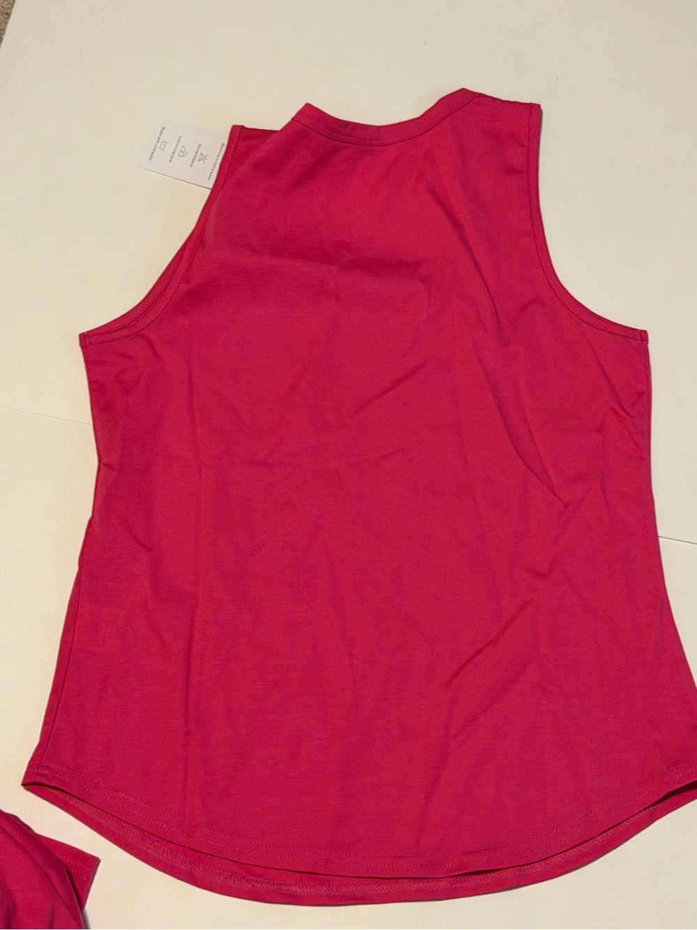 Set Pink Activewear set
Size XS NWT
Skirt has built-in shorts Gym - Picture 9 of 9